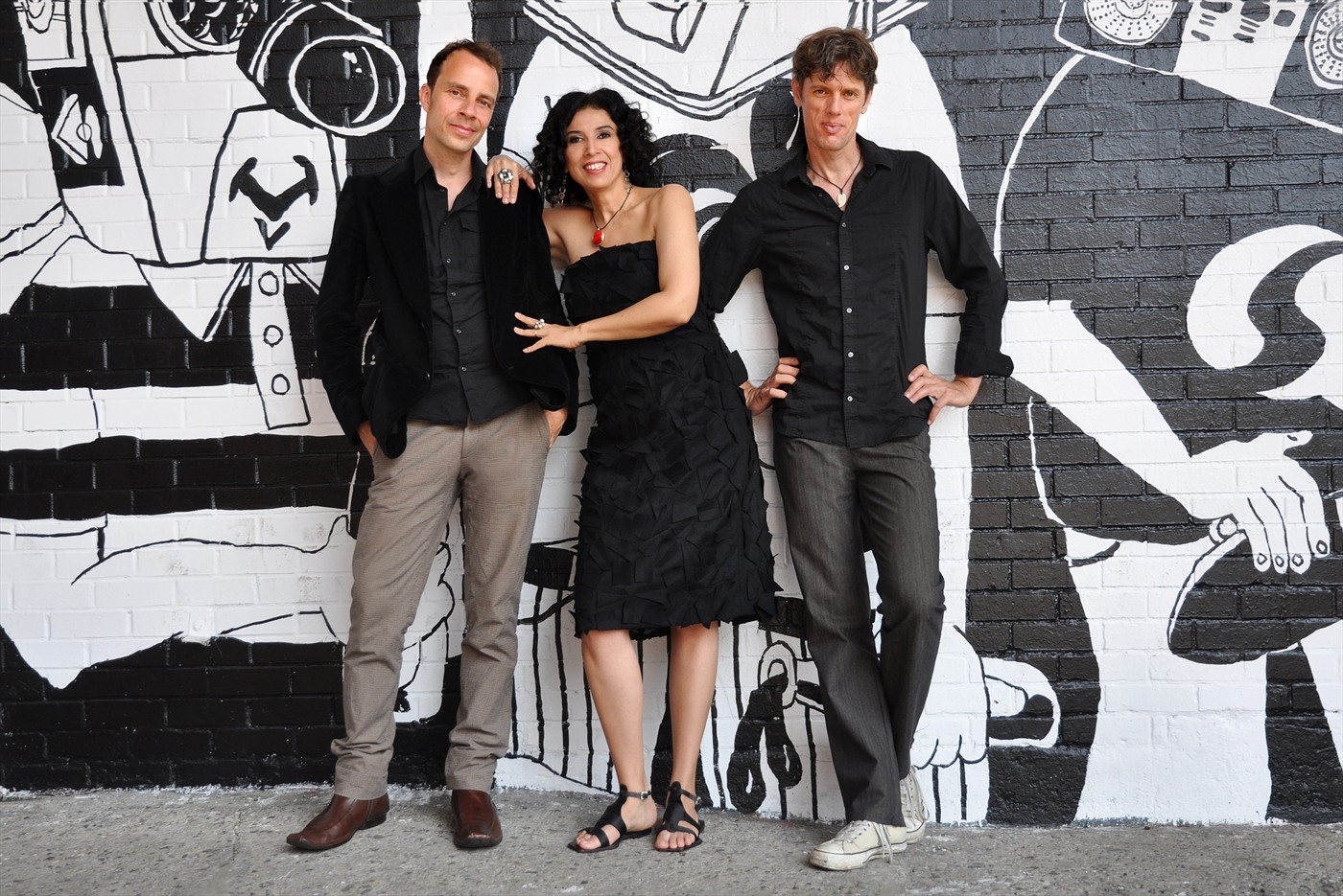 Paula Morelenbaum Bossarenova Trio