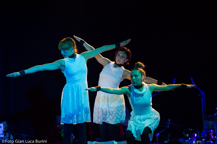 A MODO MIO, OMAGGIO A LUCIO DALLA