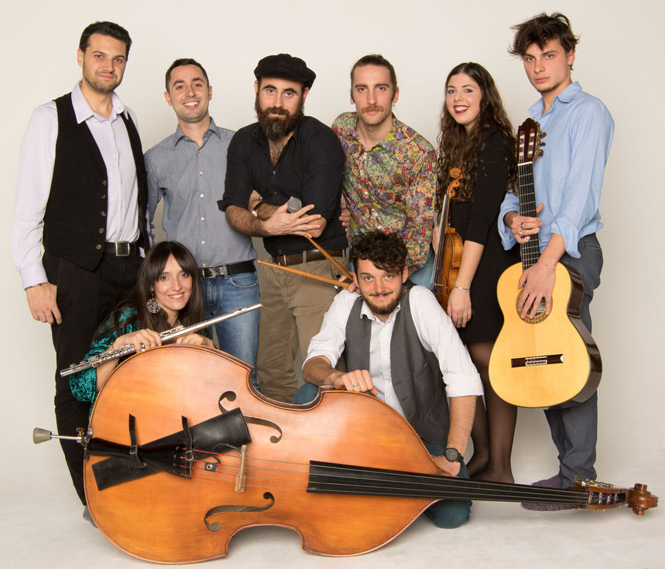 DESAMISTADE in concerto