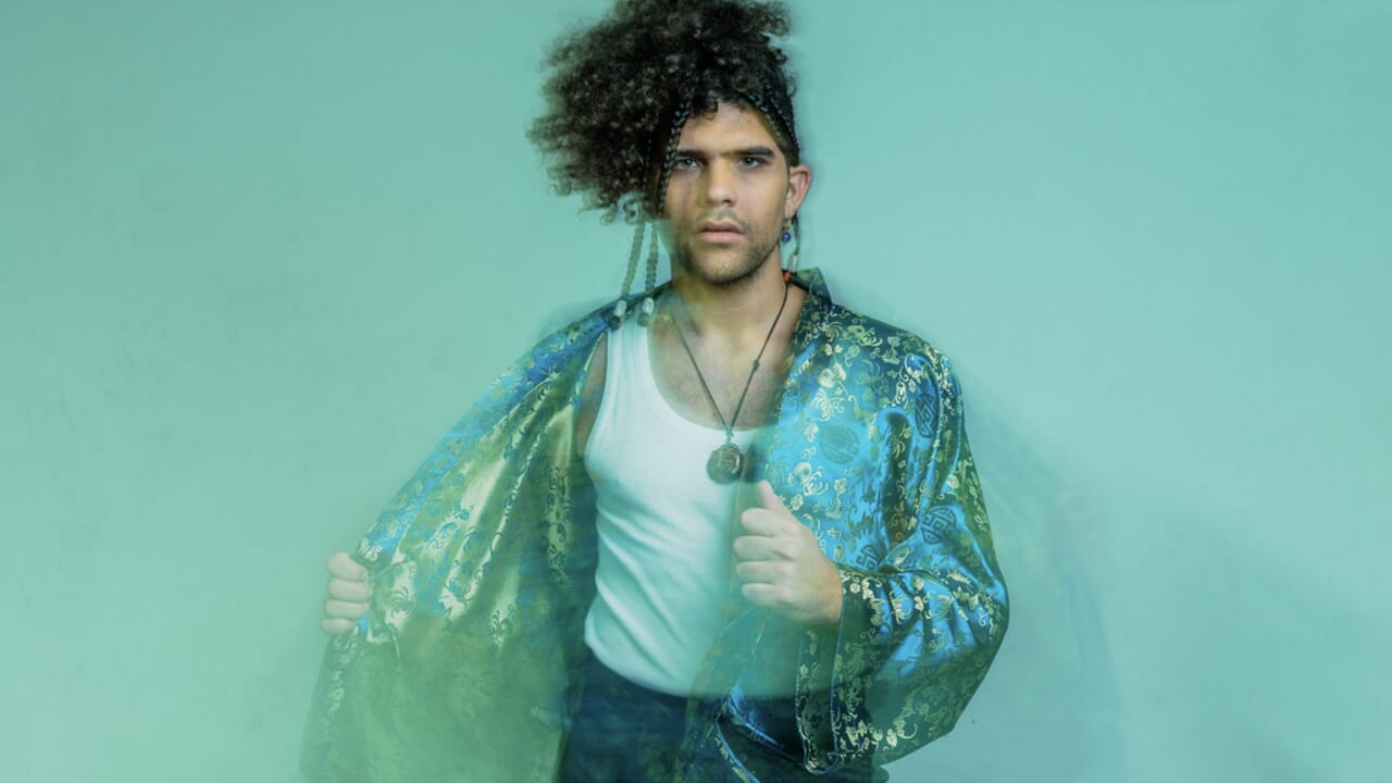 REVOLANDIA: De Stradis + Riviæra